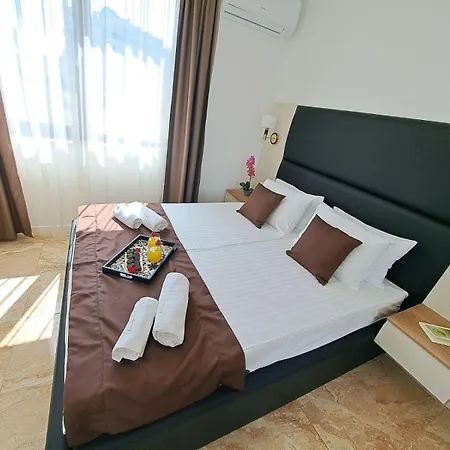 Onyx Private Apartman Szveti Vlasz
