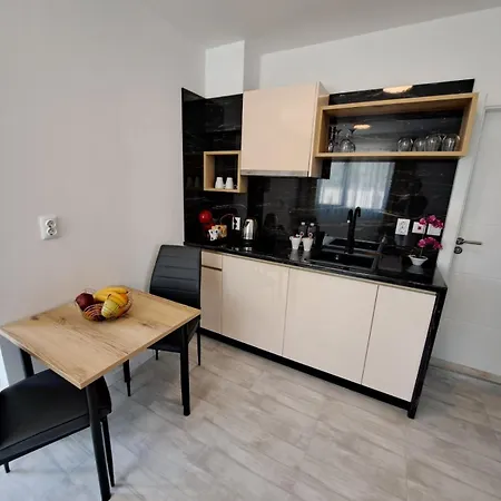 Onyx Private Apartment Sweti Wlas